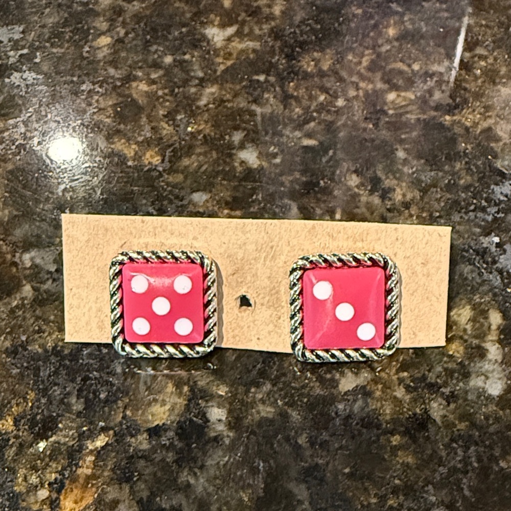 New Tipi Pink Dice Earrings